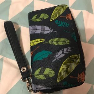 Thirty one wallet /wristlet
